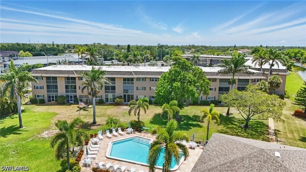 5419 Rattlesnake Hamm Road Naples FL 34113