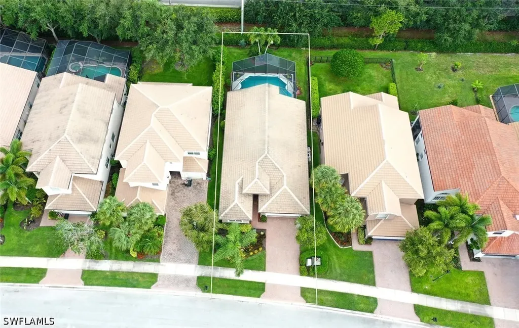 1997 Isla De Palma Circle Naples FL 34119