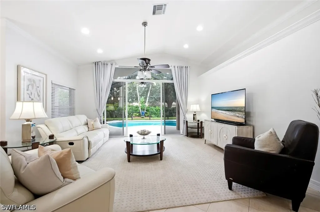 1997 Isla De Palma Circle Naples FL 34119