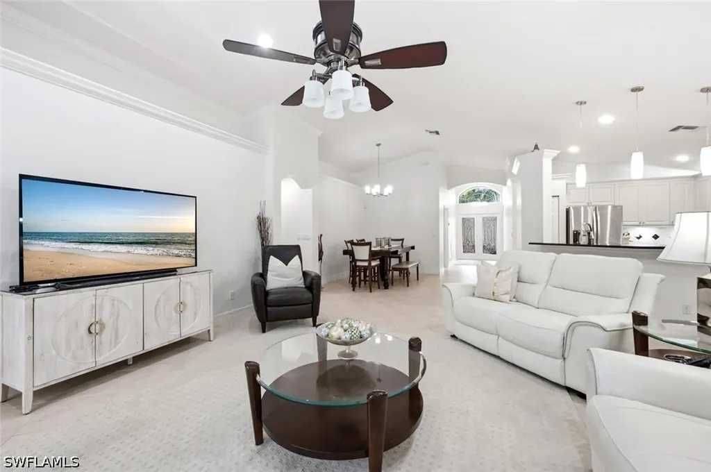 1997 Isla De Palma Circle Naples FL 34119
