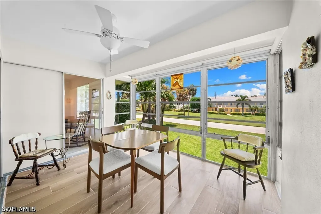 468 12th Avenue S Naples FL 34102