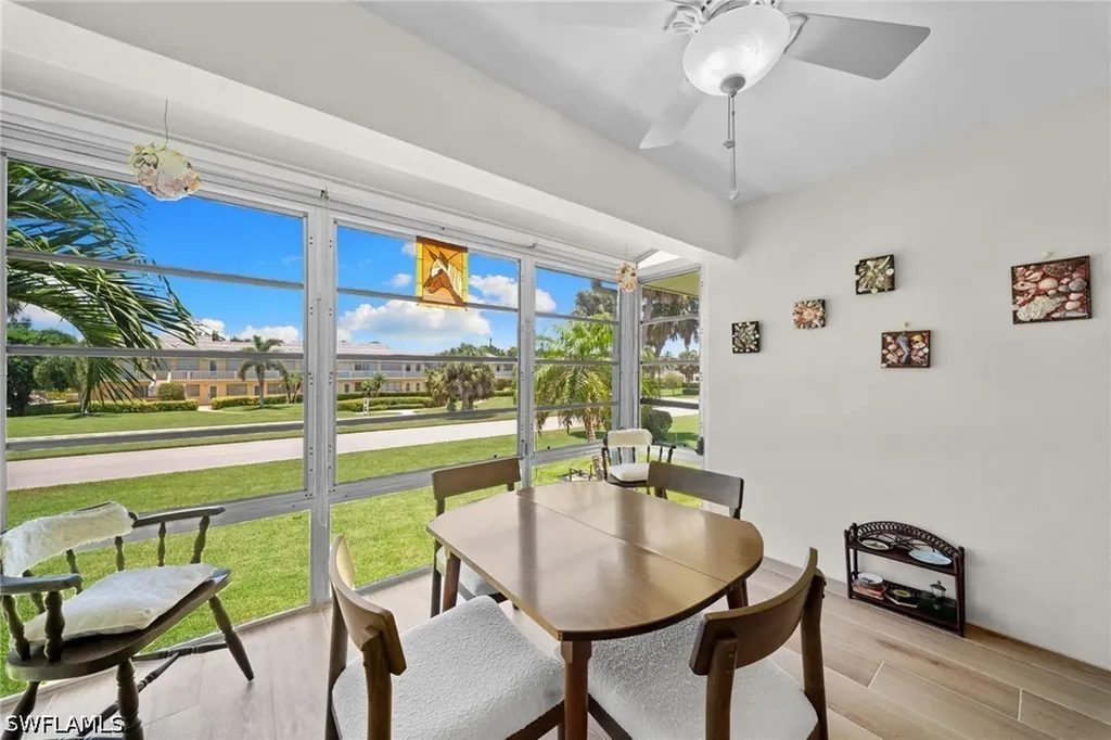 468 12th Avenue S Naples FL 34102