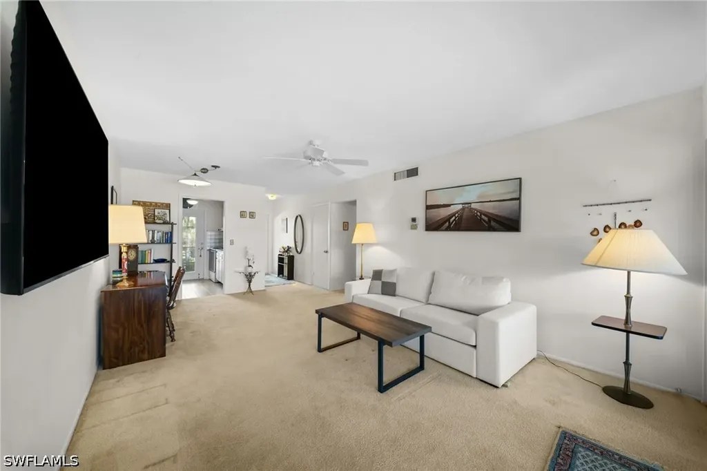 468 12th Avenue S Naples FL 34102