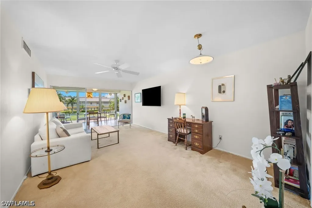 468 12th Avenue S Naples FL 34102