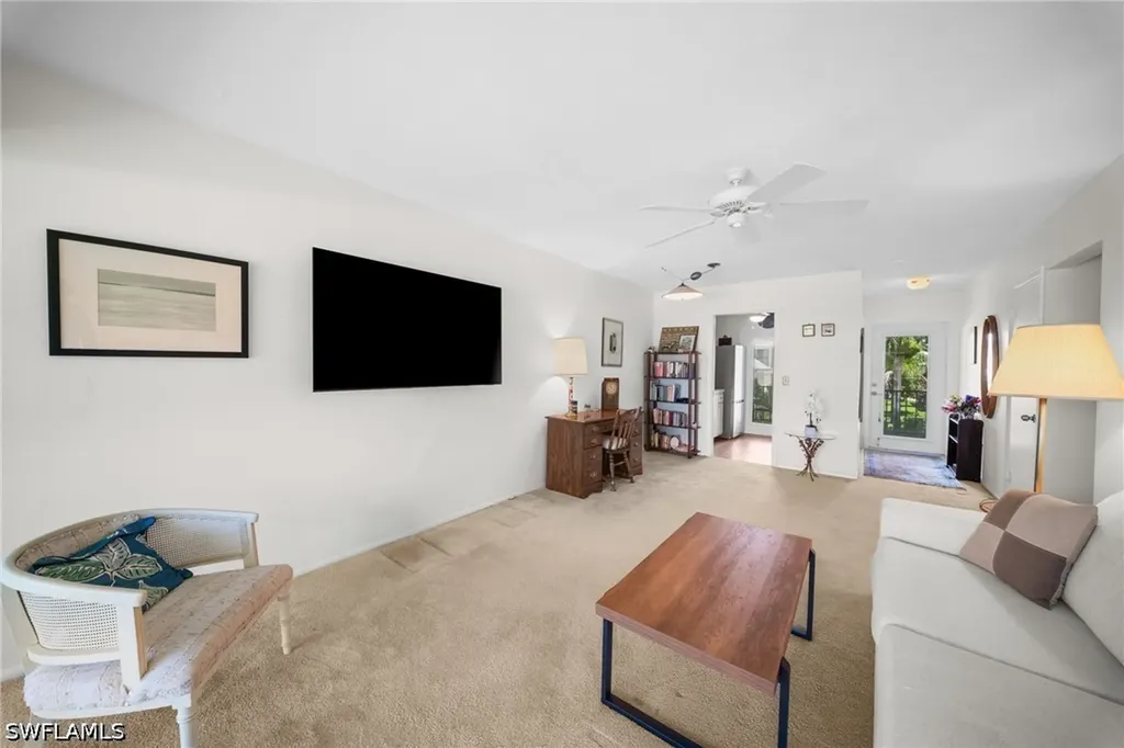 468 12th Avenue S Naples FL 34102
