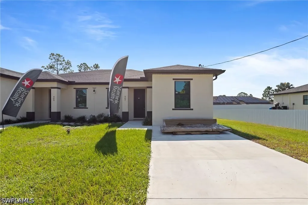 907 Homestead Road S Lehigh Acres FL 33974