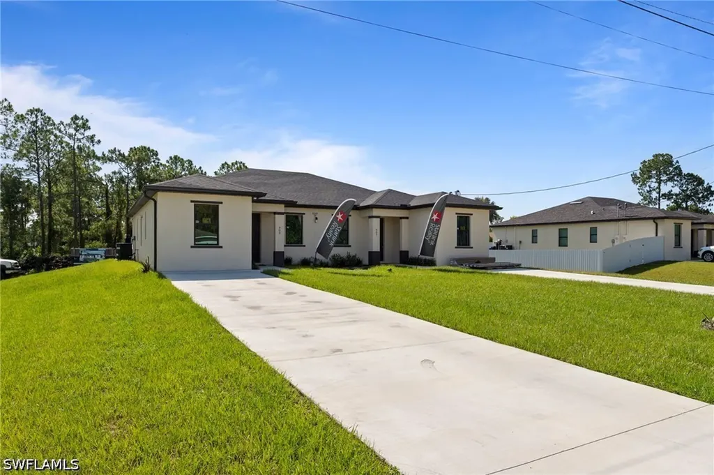 907 Homestead Road S Lehigh Acres FL 33974