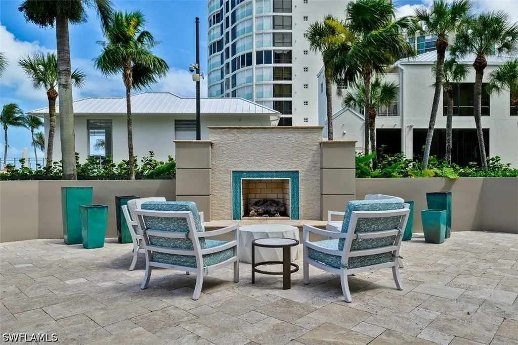 4551 Gulf Shore Boulevard N Naples FL 34103