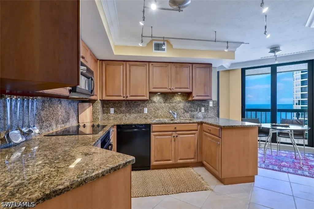 4551 Gulf Shore Boulevard N Naples FL 34103
