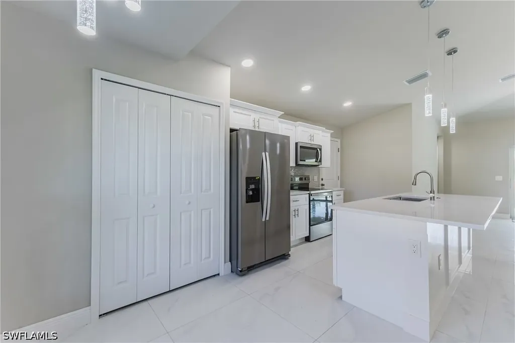 1962 Leghorn Street Lehigh Acres FL 33972