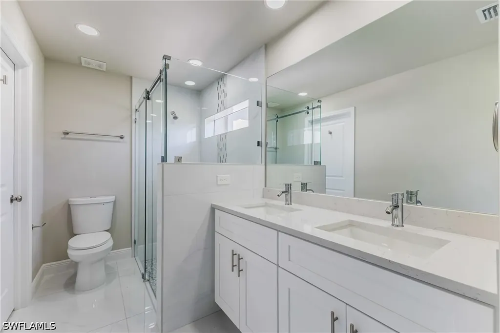1962 Leghorn Street Lehigh Acres FL 33972