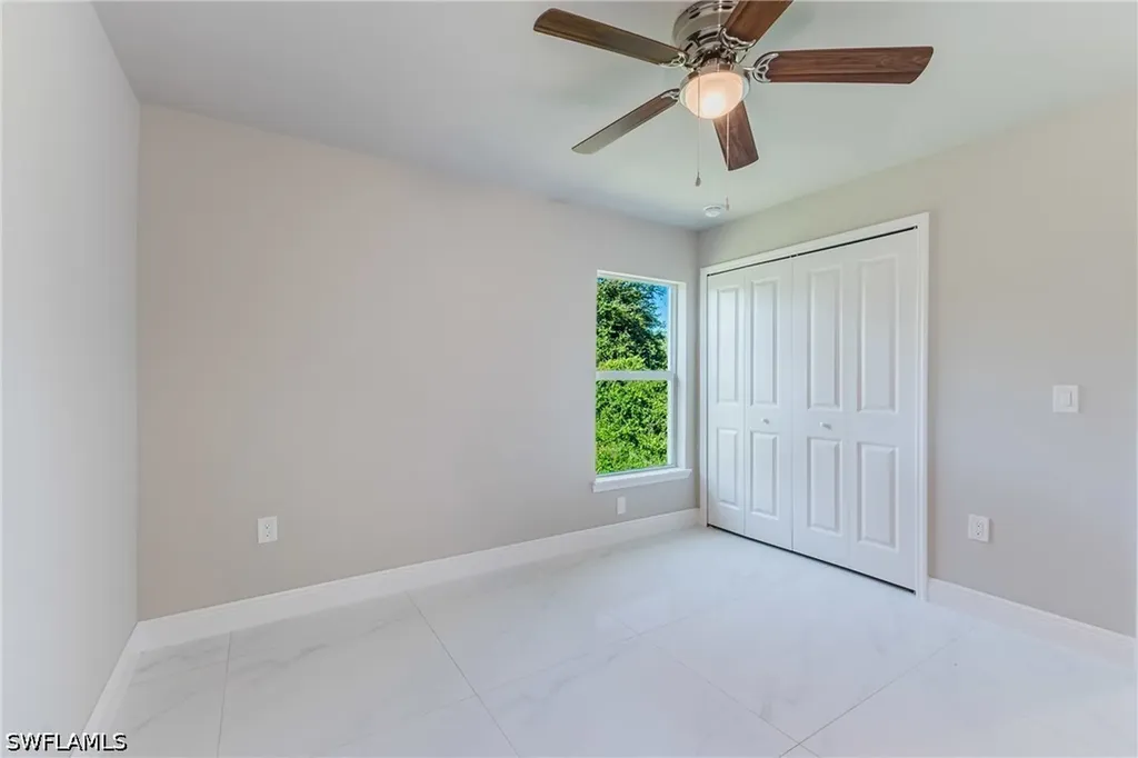 1962 Leghorn Street Lehigh Acres FL 33972