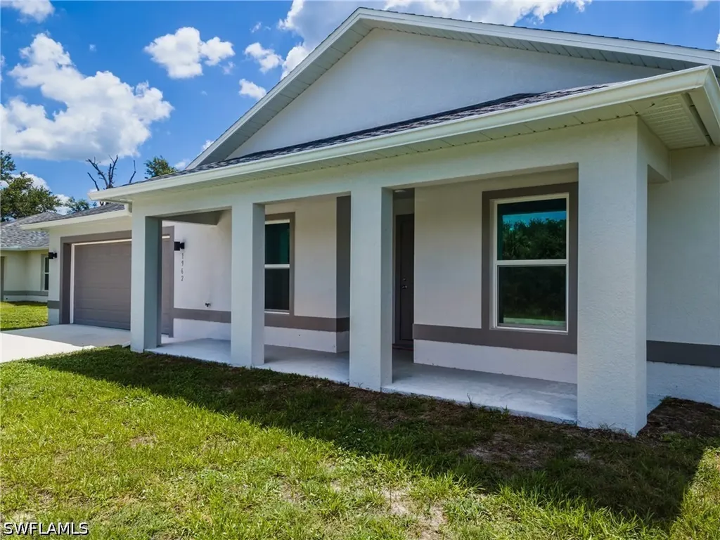 1962 Leghorn Street Lehigh Acres FL 33972