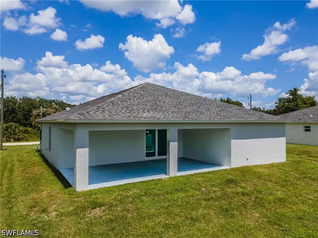 1962 Leghorn Street Lehigh Acres FL 33972