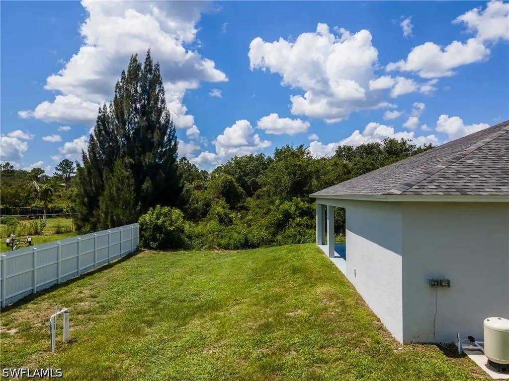 1962 Leghorn Street Lehigh Acres FL 33972