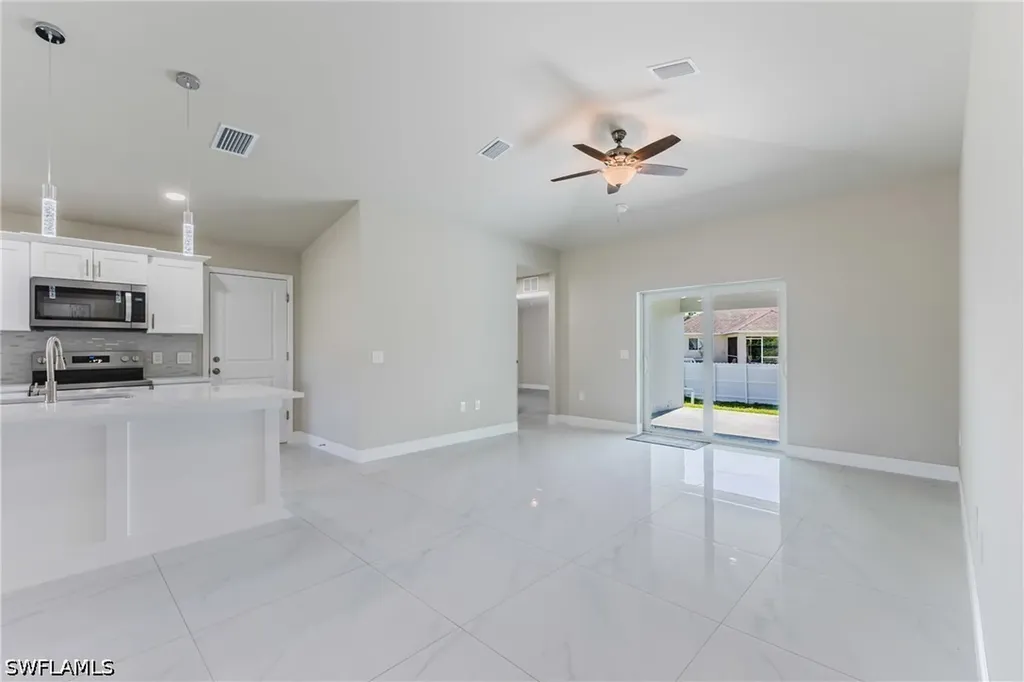 1962 Leghorn Street Lehigh Acres FL 33972