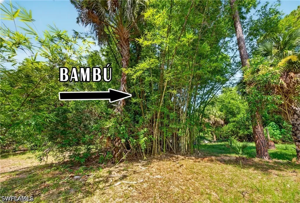 630 Pioneer Trail Naples FL 34117