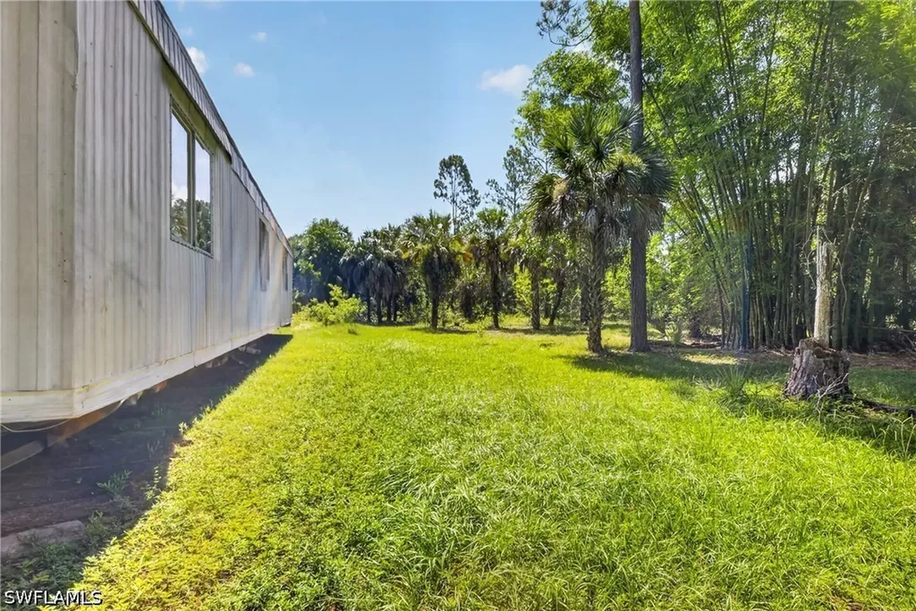 630 Pioneer Trail Naples FL 34117