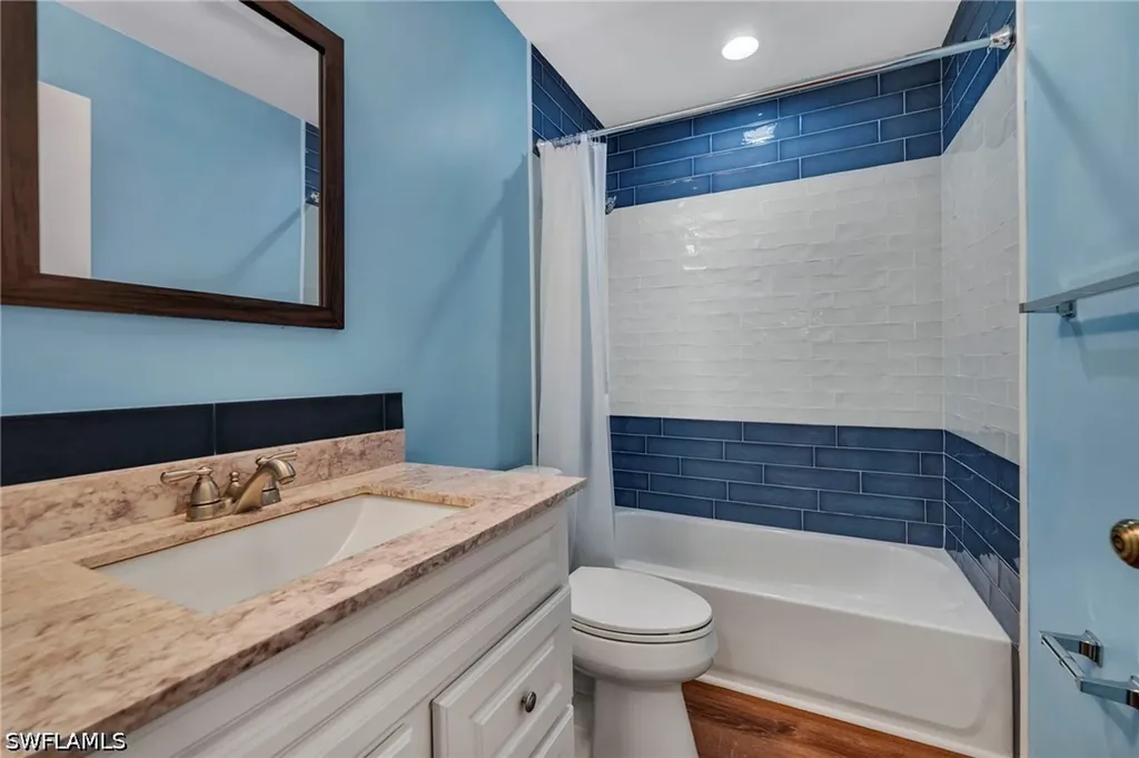 4779 Lakewood Boulevard Naples FL 34112