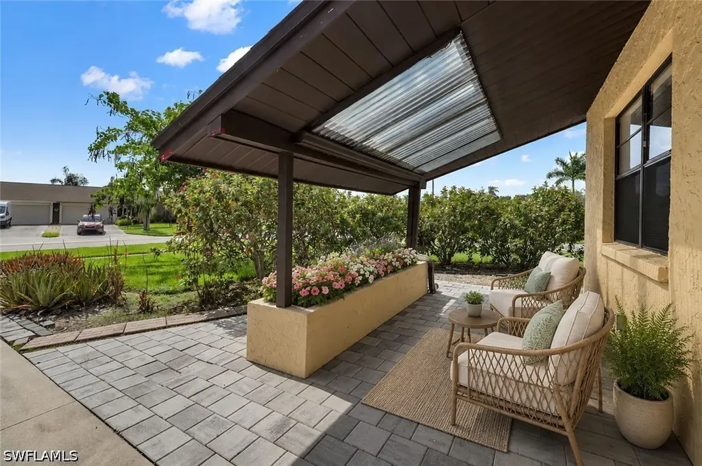 4779 Lakewood Boulevard Naples FL 34112