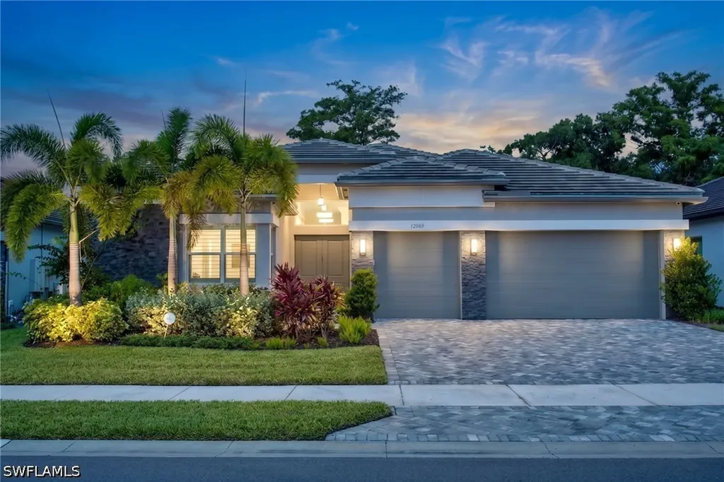 Naples FL, 12069 Mimosa Street