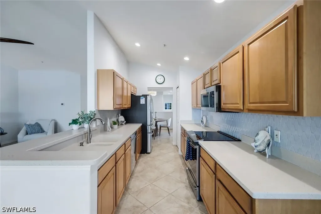 2623 Somerville Loop Cape Coral FL 33991