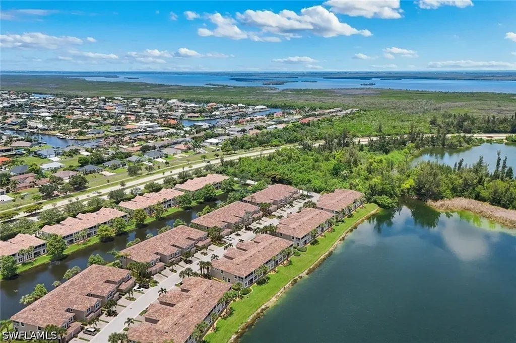 2623 Somerville Loop Cape Coral FL 33991