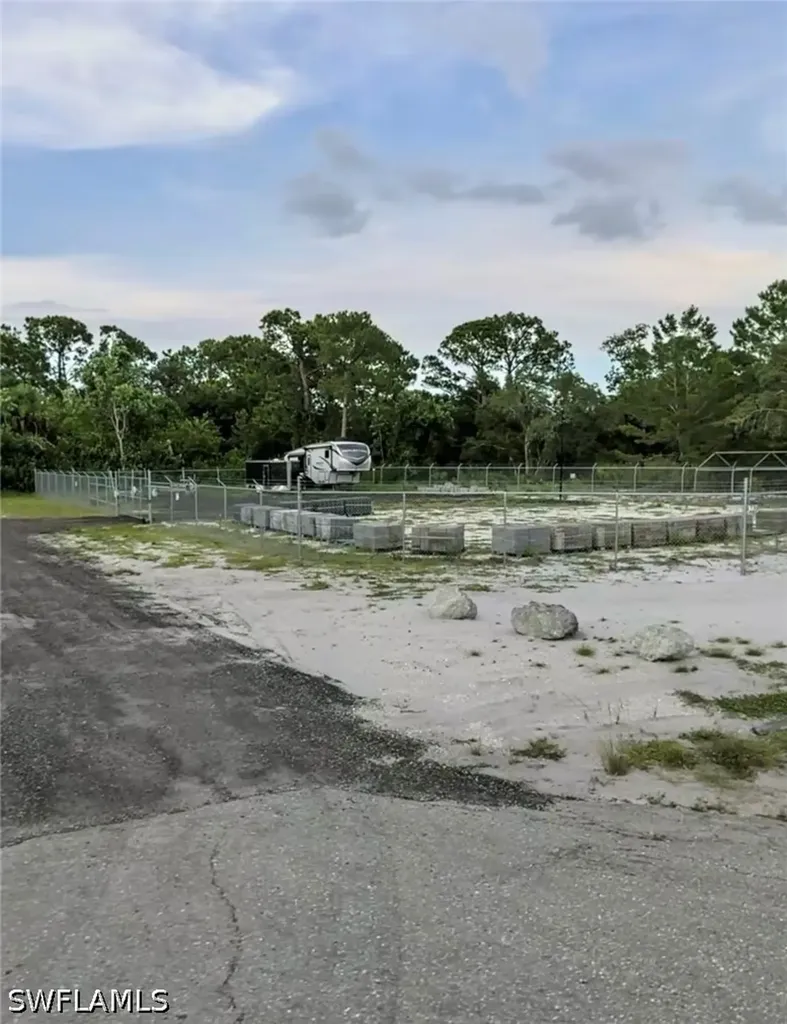 220 Washington Boulevard NE Lake Placid FL 33852