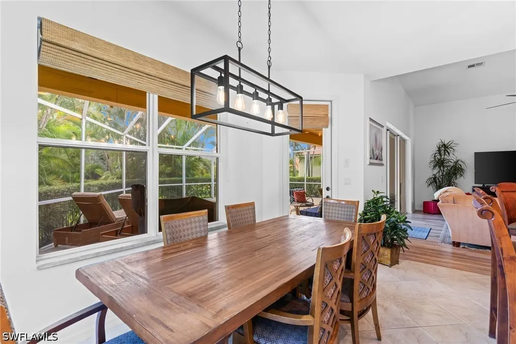 5005 Old Pond Drive Naples FL 34104