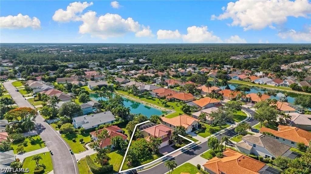 5005 Old Pond Drive Naples FL 34104