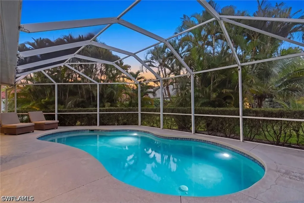 5005 Old Pond Drive Naples FL 34104