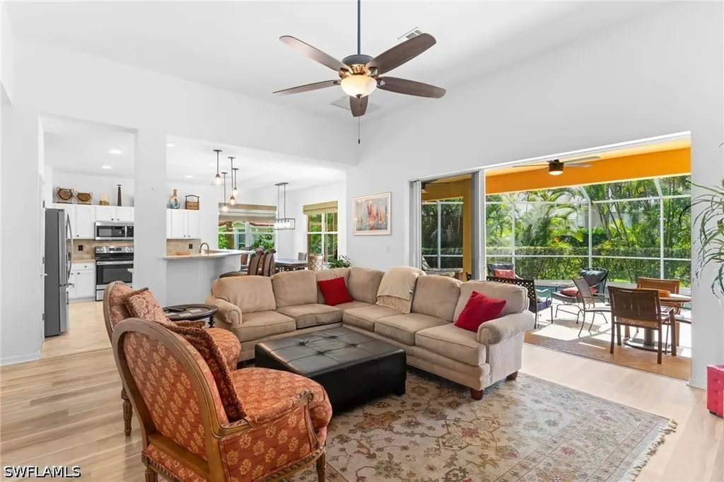 5005 Old Pond Drive Naples FL 34104