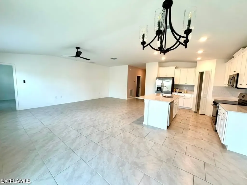 4104 NE 12th Court Cape Coral FL 33909