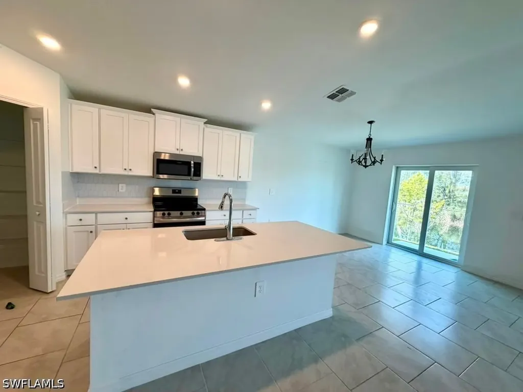 4104 NE 12th Court Cape Coral FL 33909