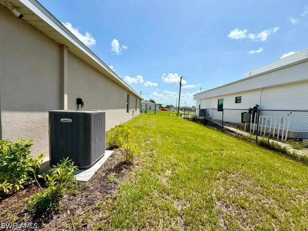 4104 NE 12th Court Cape Coral FL 33909