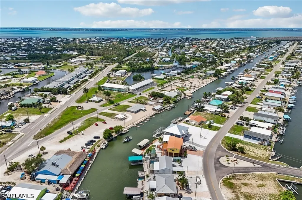 3050 York Road Gulfhaven FL 33956