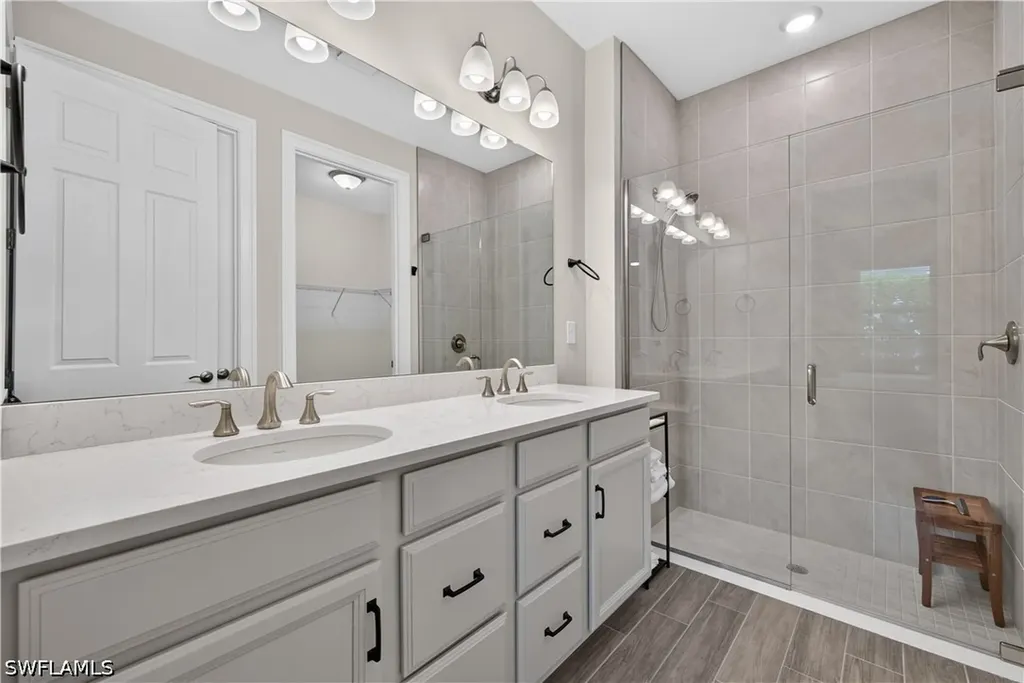847 Enbrook Loop Naples FL 34114