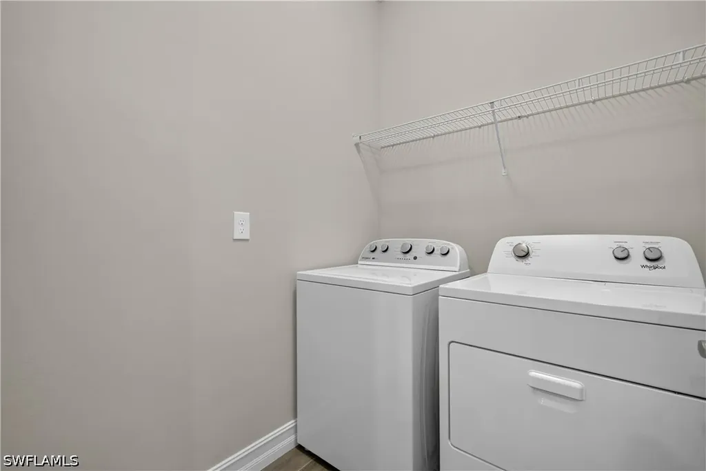 847 Enbrook Loop Naples FL 34114