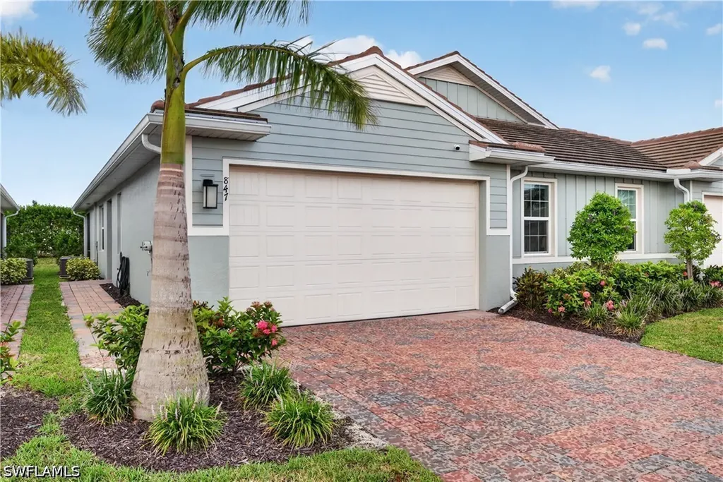 847 Enbrook Loop Naples FL 34114