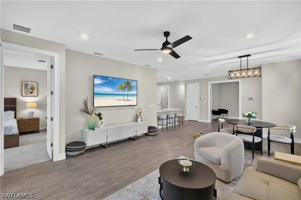 847 Enbrook Loop Naples FL 34114