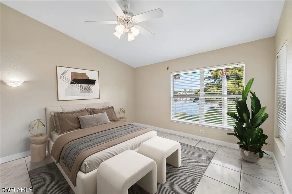 349 Dover Place Naples FL 34104