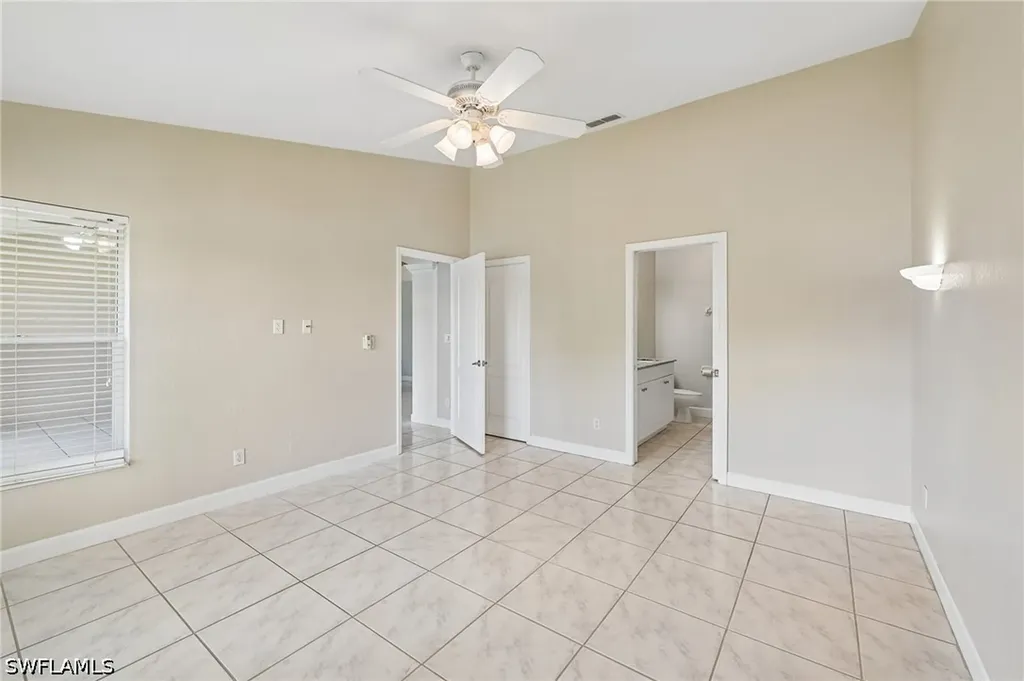 349 Dover Place Naples FL 34104