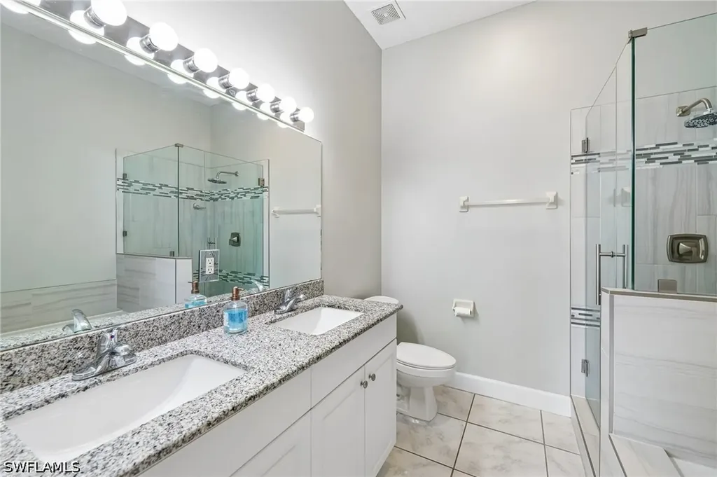 349 Dover Place Naples FL 34104