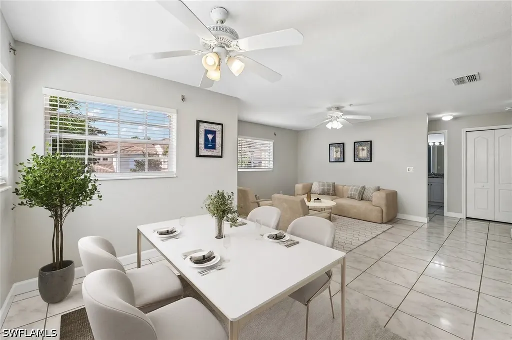 349 Dover Place Naples FL 34104