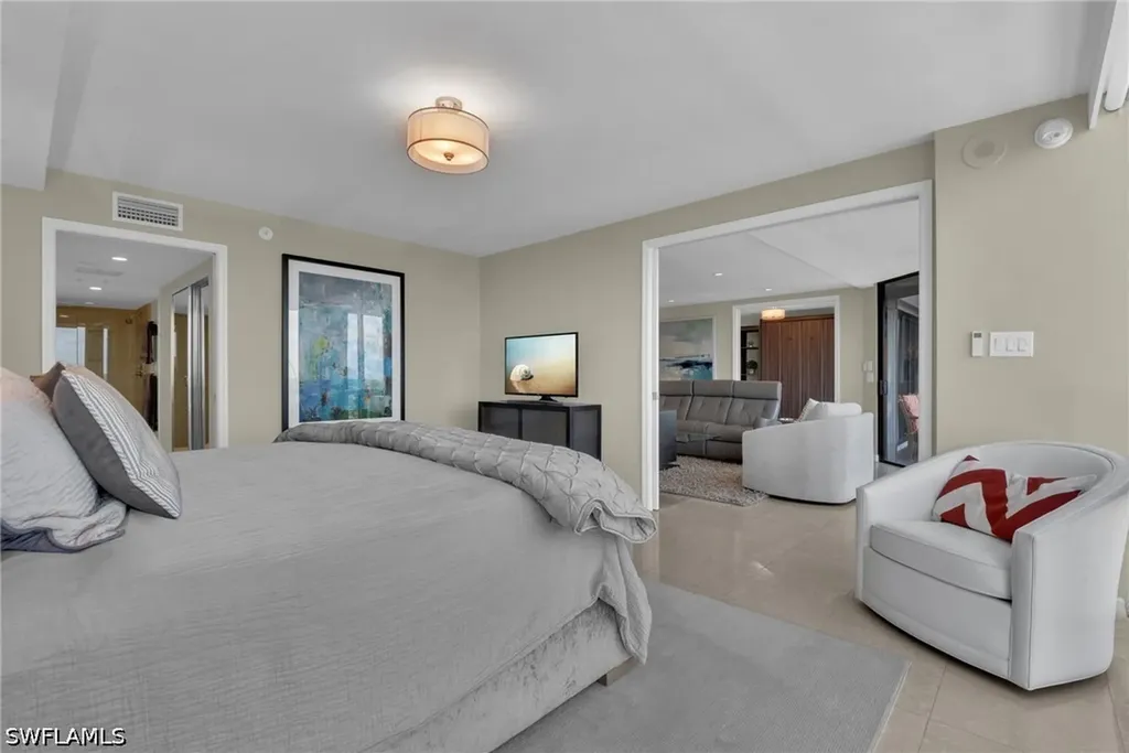 4751 Gulf Shore Boulevard N Naples FL 34103