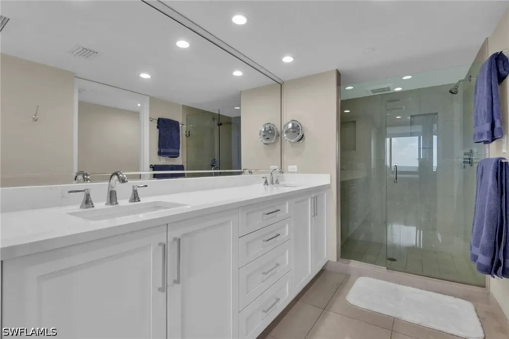 4751 Gulf Shore Boulevard N Naples FL 34103