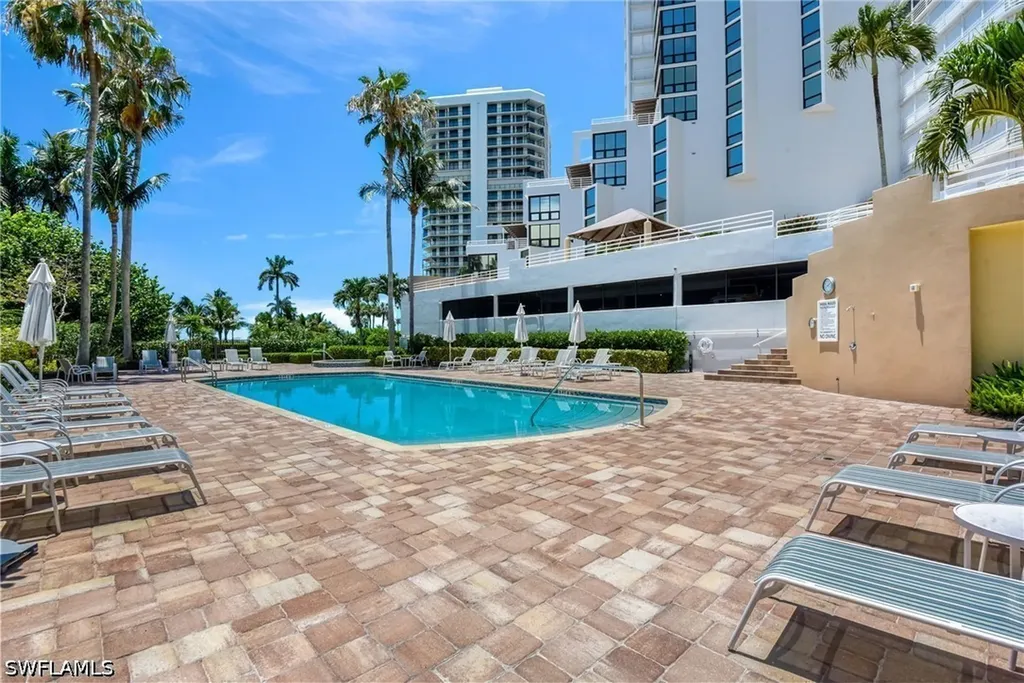 4751 Gulf Shore Boulevard N Naples FL 34103