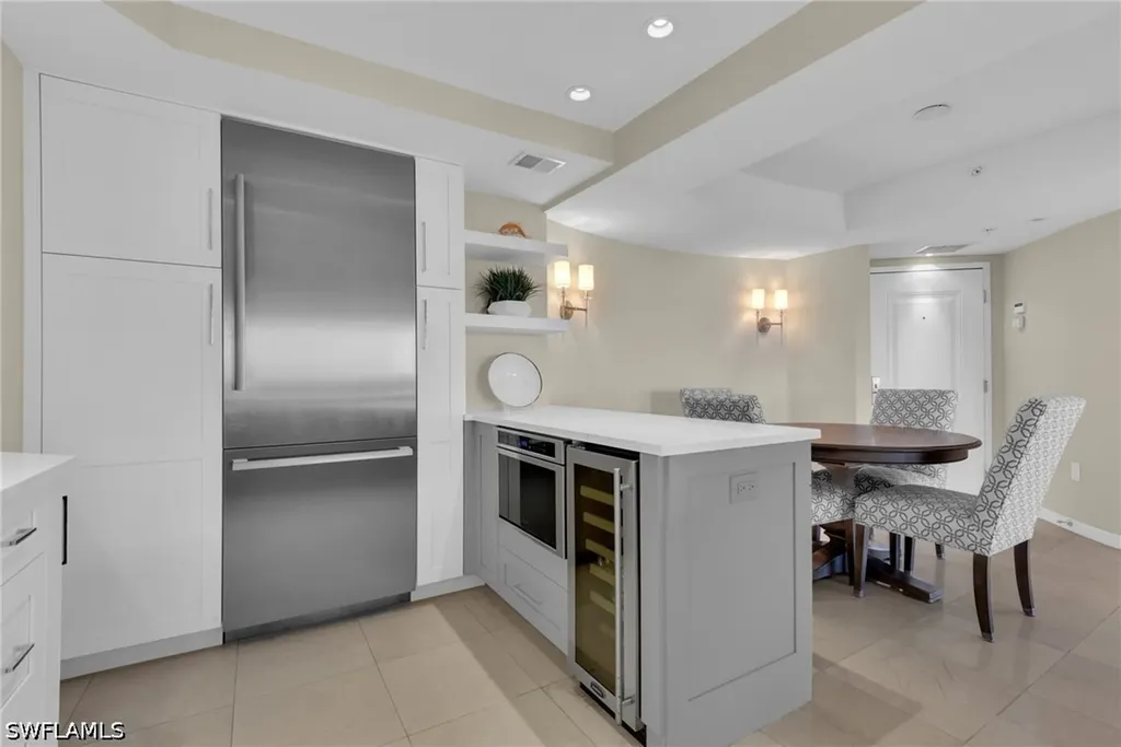 4751 Gulf Shore Boulevard N Naples FL 34103