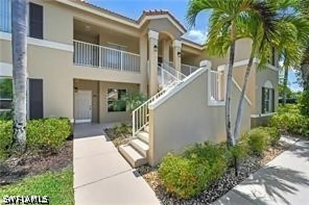 6550 Huntington Lakes Circle Naples FL 34119