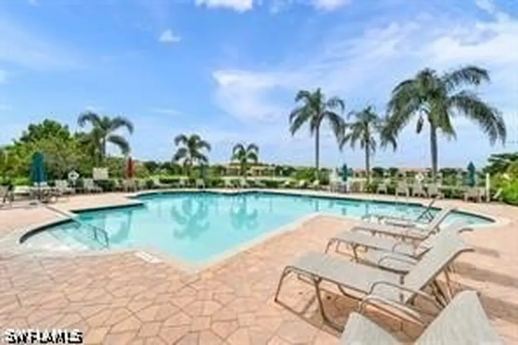 6550 Huntington Lakes Circle Naples FL 34119